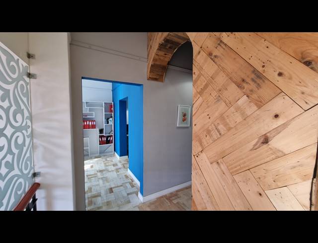 312M² BUSINESS CENTRE TO LET IN WOODSTOCK